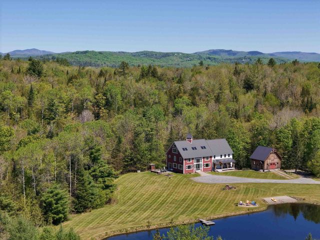 29 Dashney Road, Burke, VT 05832