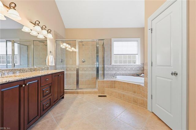 409 Founders Pointe TRL, Carrollton, VA 23314