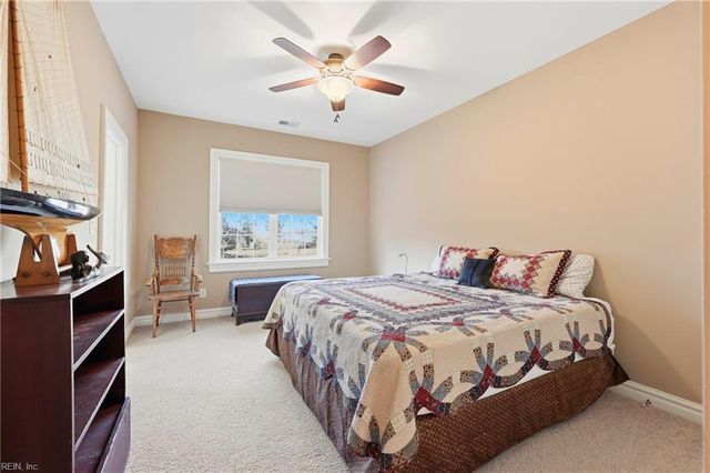 409 Founders Pointe TRL, Carrollton, VA 23314