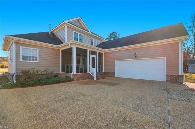 409 Founders Pointe TRL, Carrollton, VA 23314