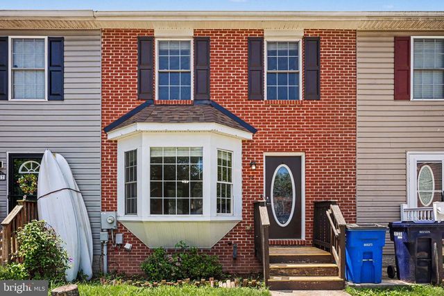 56 RED BIRD LN, Gettysburg, PA 17325