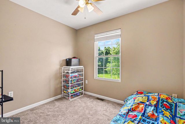 56 RED BIRD LN, Gettysburg, PA 17325