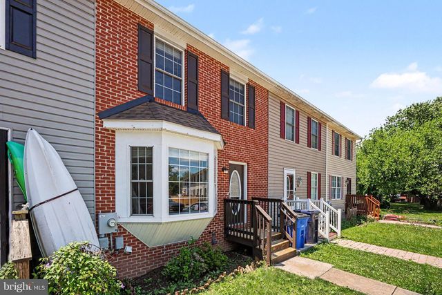 56 RED BIRD LN, Gettysburg, PA 17325