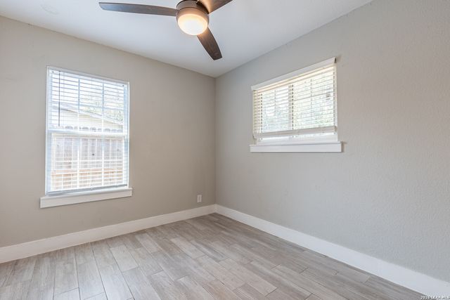 1423 Northglen, San Antonio, TX 78227