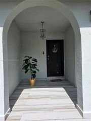 16884 SW 109th Ct, Miami, FL 33157