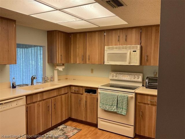 37 Jasmine Street, Lake Placid, FL 33852