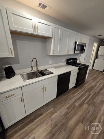 26 Chatham Street, Savannah, GA 31406