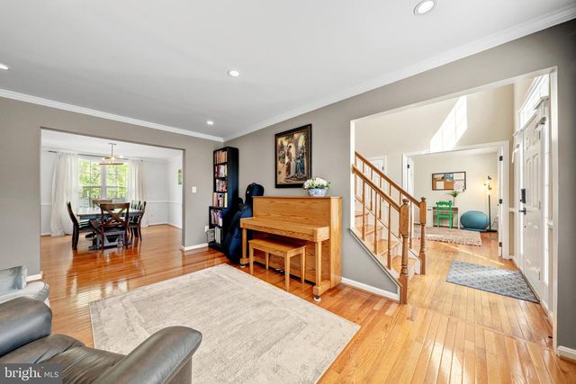14453 N SLOPE ST, Centreville, VA 20120