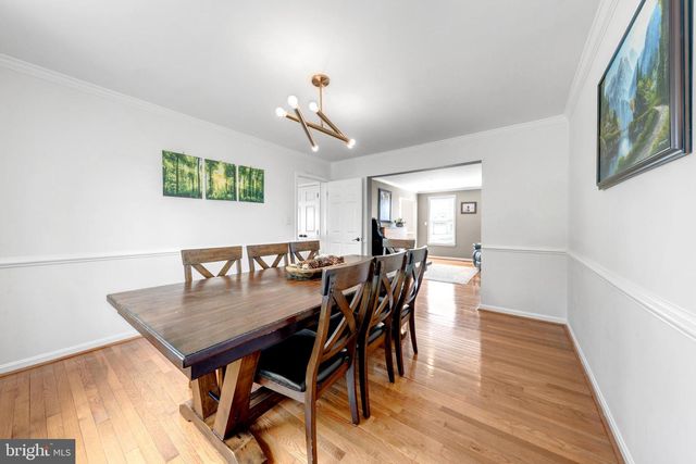 14453 N SLOPE ST, Centreville, VA 20120