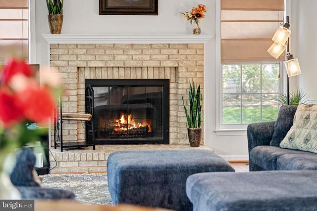 14453 N SLOPE ST, Centreville, VA 20120