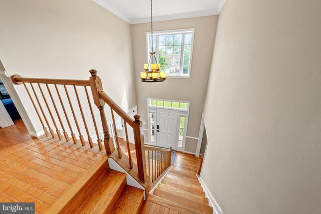14453 N SLOPE ST, Centreville, VA 20120