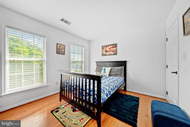 14453 N SLOPE ST, Centreville, VA 20120