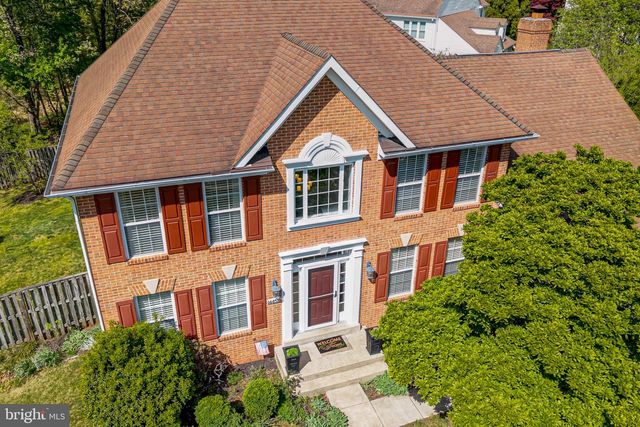14453 N SLOPE ST, Centreville, VA 20120
