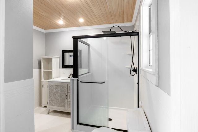 220 Michael Avenue, Mary Esther, FL 32569