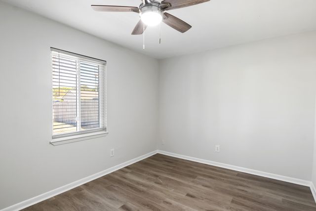 220 Michael Avenue, Mary Esther, FL 32569