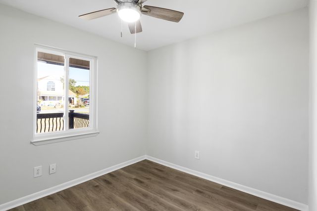 220 Michael Avenue, Mary Esther, FL 32569