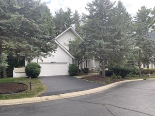 6289 Lindsay Court, West Bloomfield, MI 48324