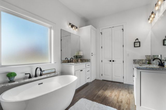 165 Quail Ridge Court, Decatur, TX 76234