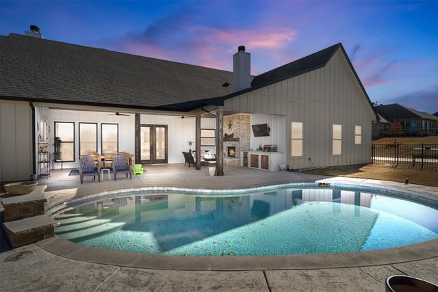 165 Quail Ridge Court, Decatur, TX 76234