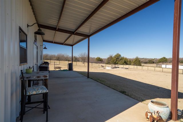 165 Quail Ridge Court, Decatur, TX 76234