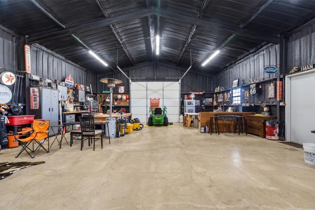 165 Quail Ridge Court, Decatur, TX 76234