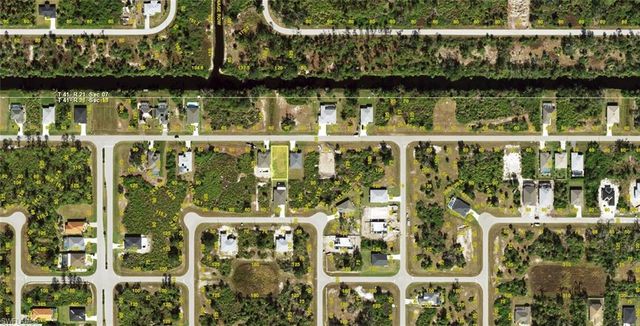 201 Baytree DR, Rotonda West, FL 33947