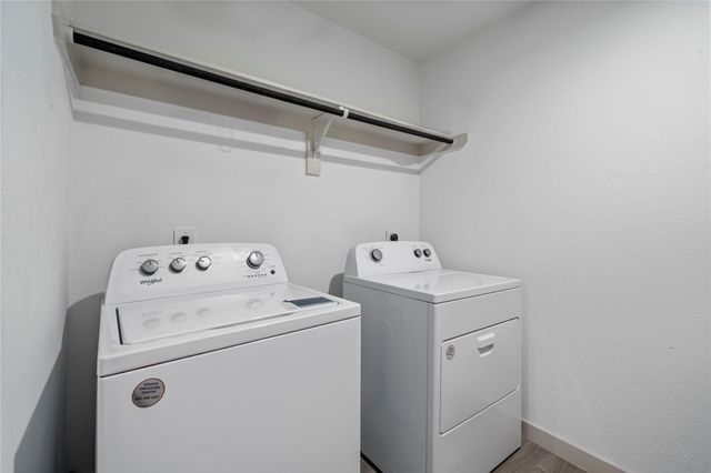 6903 Amber Cliff Lane, Richmond, TX 77469