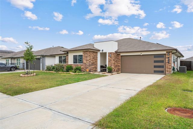 6903 Amber Cliff Lane, Richmond, TX 77469