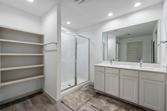 6903 Amber Cliff Lane, Richmond, TX 77469