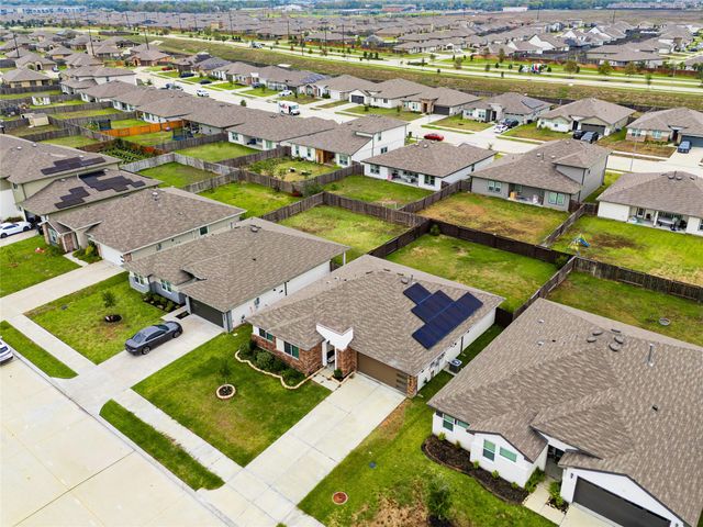 6903 Amber Cliff Lane, Richmond, TX 77469