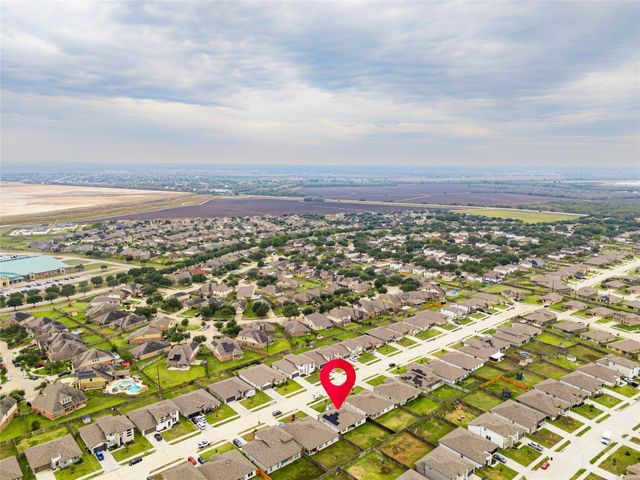 6903 Amber Cliff Lane, Richmond, TX 77469