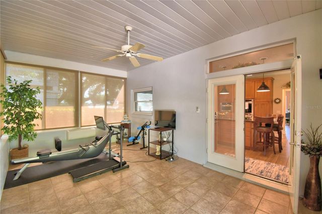 2000 LAKE ARIANA BOULEVARD, Auburndale, FL 33823