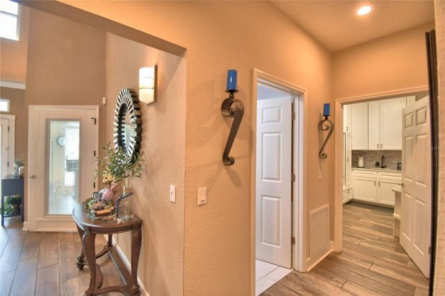 2000 LAKE ARIANA BOULEVARD, Auburndale, FL 33823