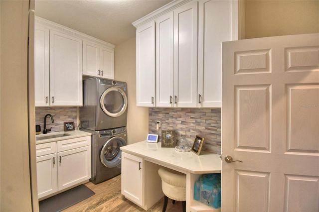 2000 LAKE ARIANA BOULEVARD, Auburndale, FL 33823