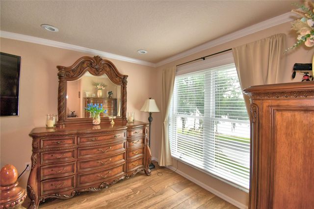 2000 LAKE ARIANA BOULEVARD, Auburndale, FL 33823