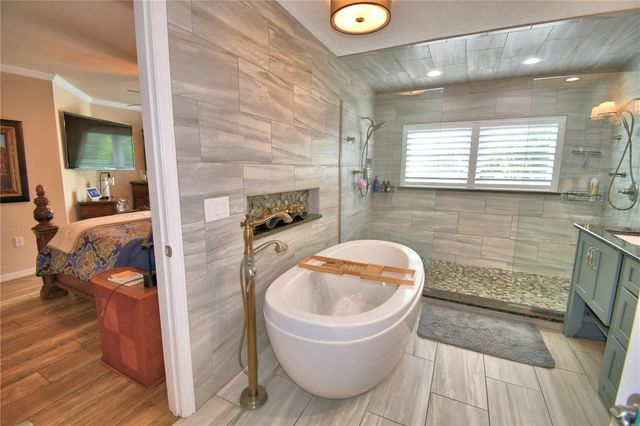 2000 LAKE ARIANA BOULEVARD, Auburndale, FL 33823