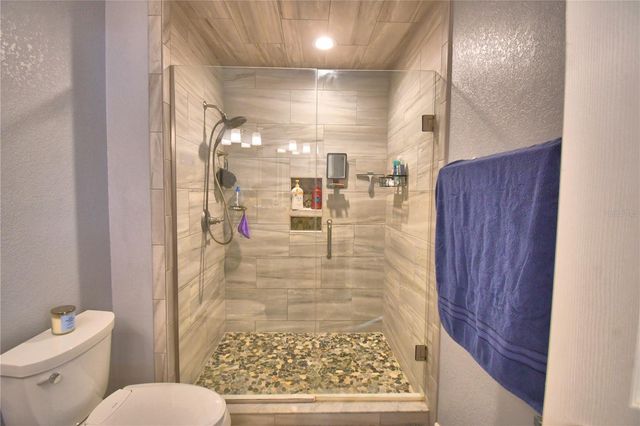 2000 LAKE ARIANA BOULEVARD, Auburndale, FL 33823