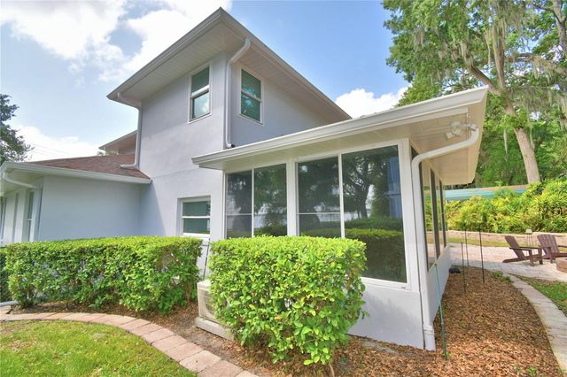 2000 LAKE ARIANA BOULEVARD, Auburndale, FL 33823