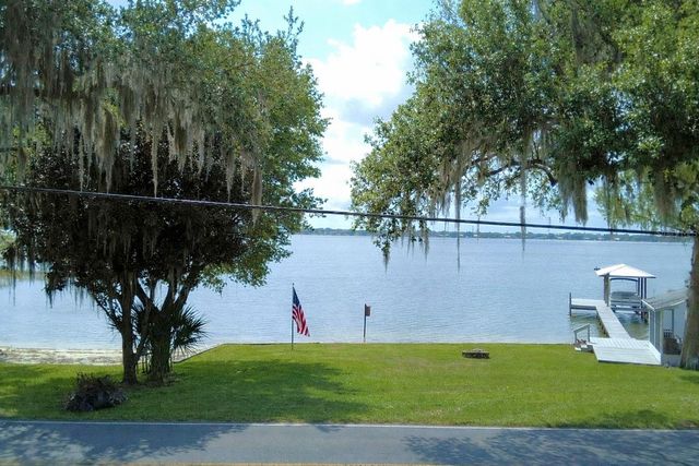 2000 LAKE ARIANA BOULEVARD, Auburndale, FL 33823