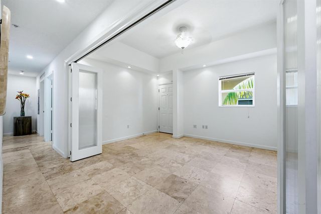1640 Presidential Way 501, West Palm Beach, FL 33401