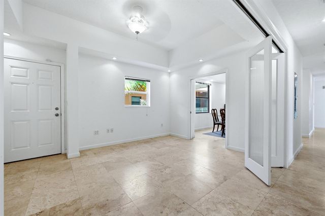 1640 Presidential Way 501, West Palm Beach, FL 33401