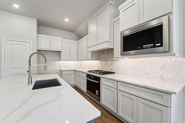 13045 Brookwood Bend Lane, Conroe, TX 77302
