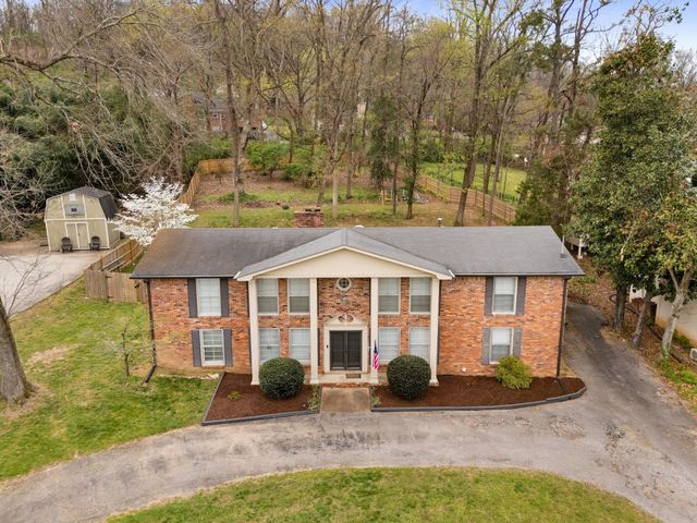 6805 Cloudland Dr, Nashville, TN 37205