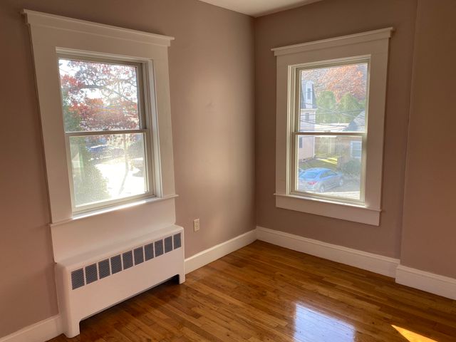 18 Highland Terrace 18, Needham, MA 02494