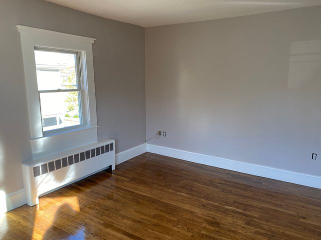 18 Highland Terrace 18, Needham, MA 02494