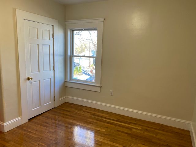 18 Highland Terrace 18, Needham, MA 02494