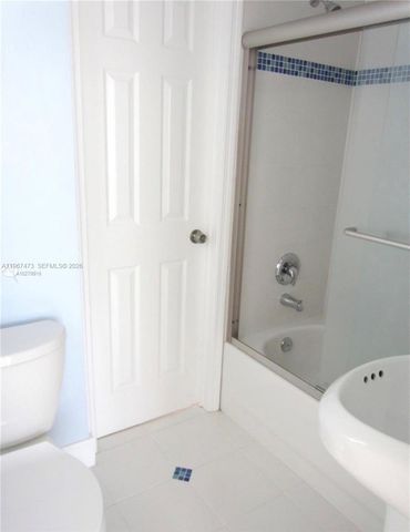 623 NE 61st St 3, Miami, FL 33137