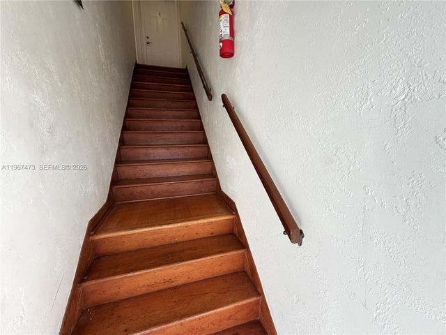 623 NE 61st St 3, Miami, FL 33137