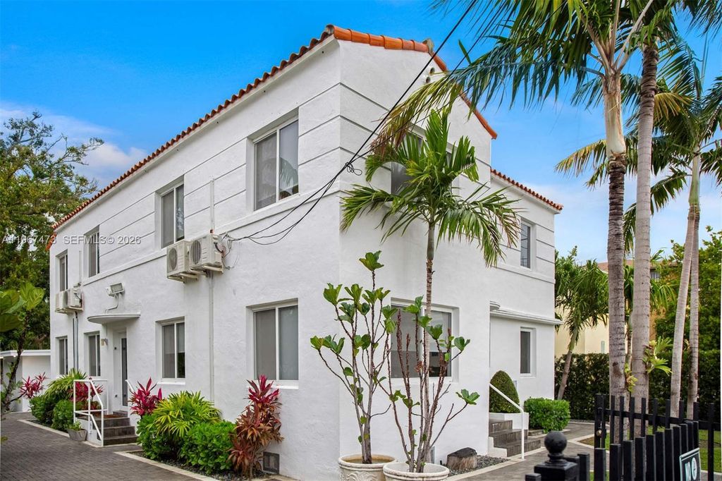 623 NE 61st St 3, Miami, FL 33137