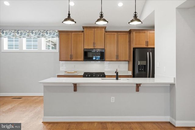 104 POPPY DR, White Post, VA 22663